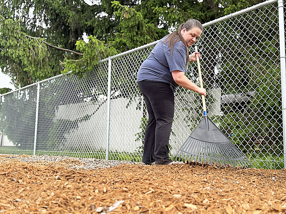 Staying in tune: Altoona Area High School students spend their day ...